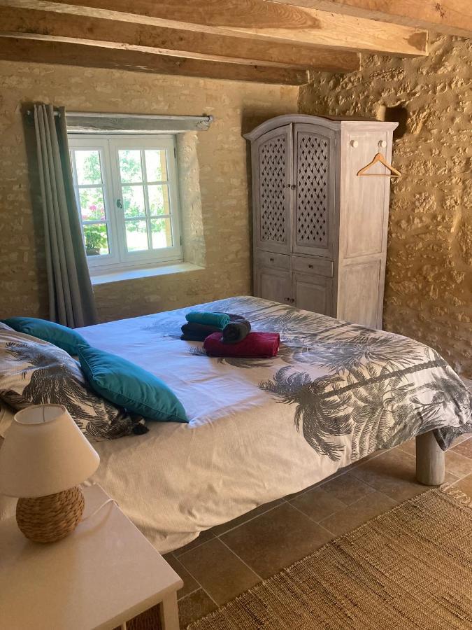 Logis Des 4 Fees Et Son Bain Nordique Villa Sainte-Nathalene Exterior photo